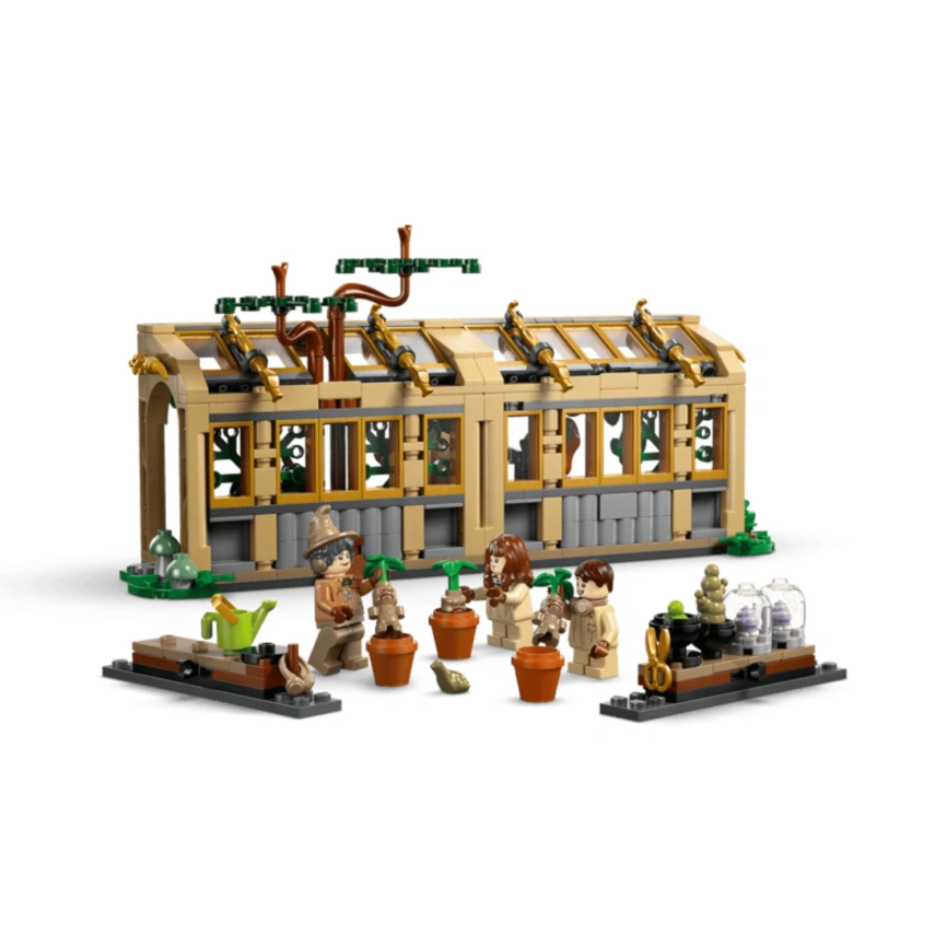 Конструктор LEGO Harry Potter Hogwarts Castle: Herbology Class 76445 фото 5