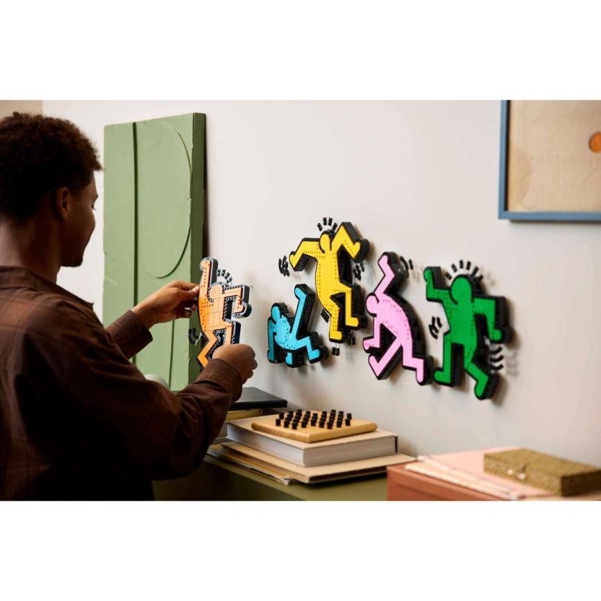 Конструктор LEGO Art Keith Haring — Dancing Figures 31216 фото 4