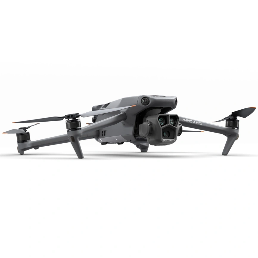 Квадрокоптер DJI Mavic 3 Pro Fly More Combo (DJI RC) Gray фото 7